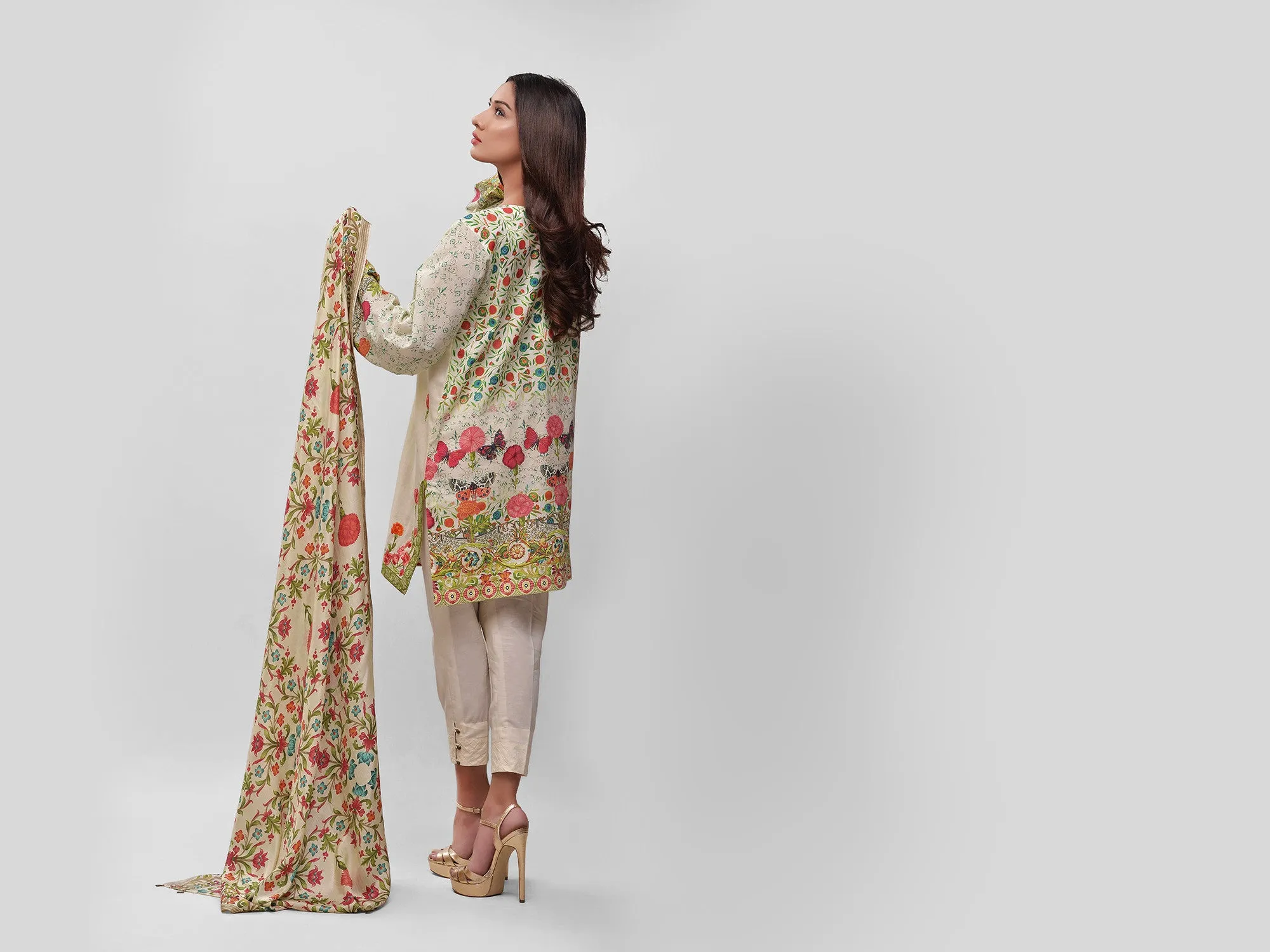 AUJ Lawn Collection 2016 Vol 1 – Design 3