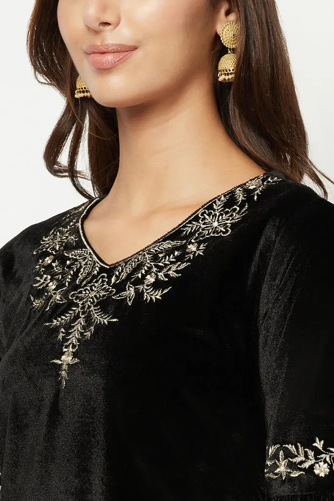 Black Embroidered Velvet Kurta