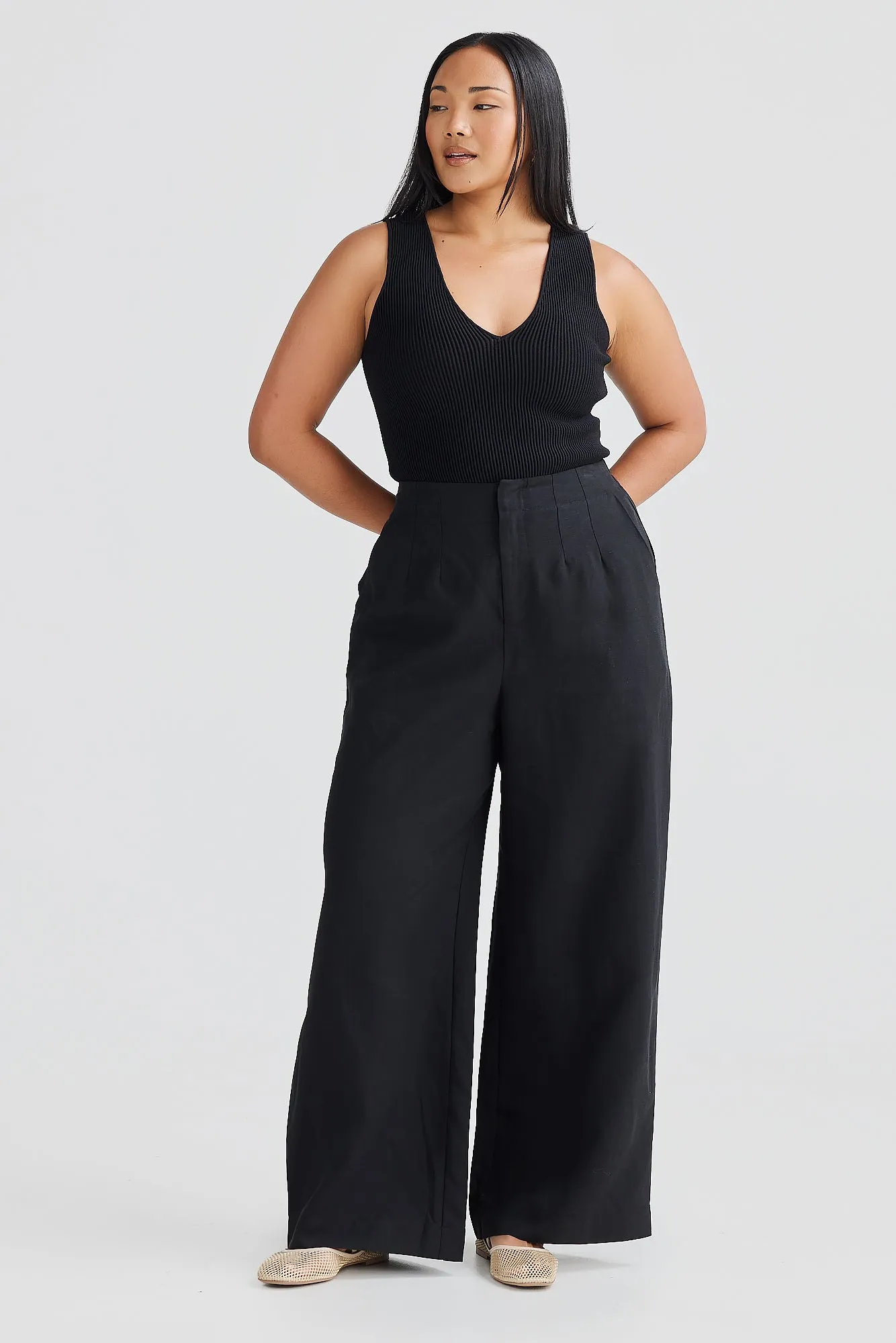 Core Linen Tailored Pants - Black