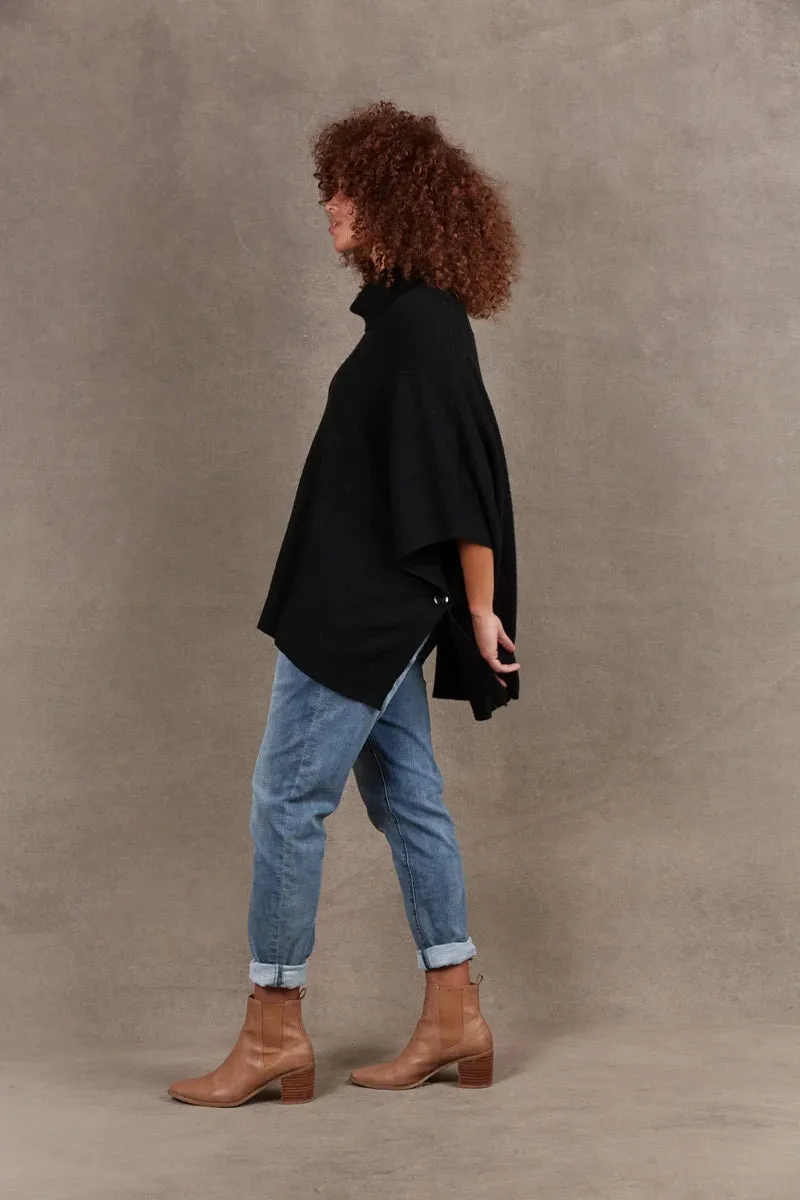 Eb & Ive Nawi Poncho