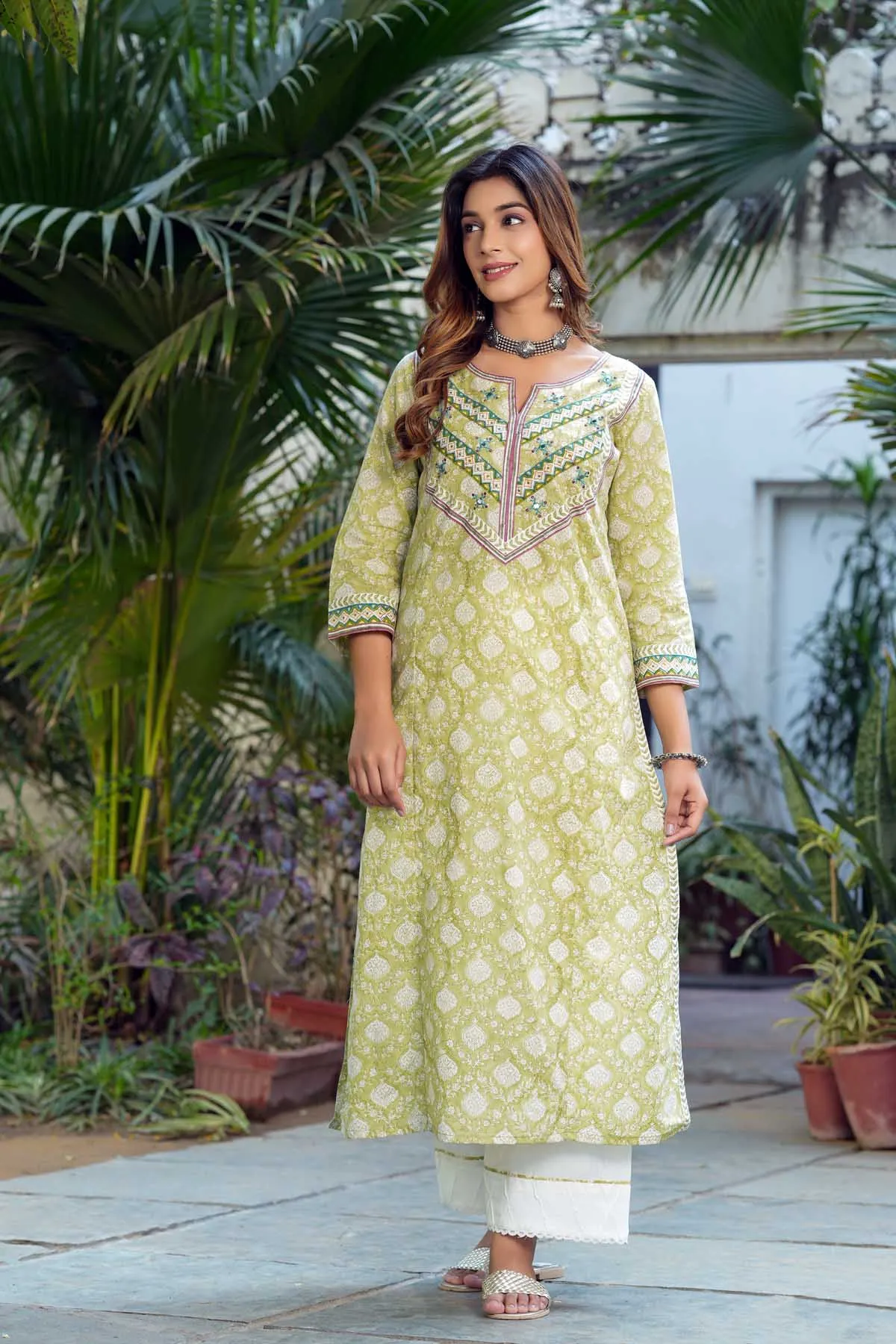 Kurta/Pant Set In Lime Green Hand Block Cotton