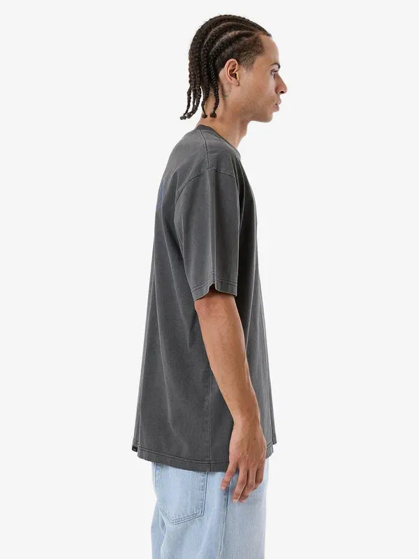 SHADOW OVERSIZED FIT TEE