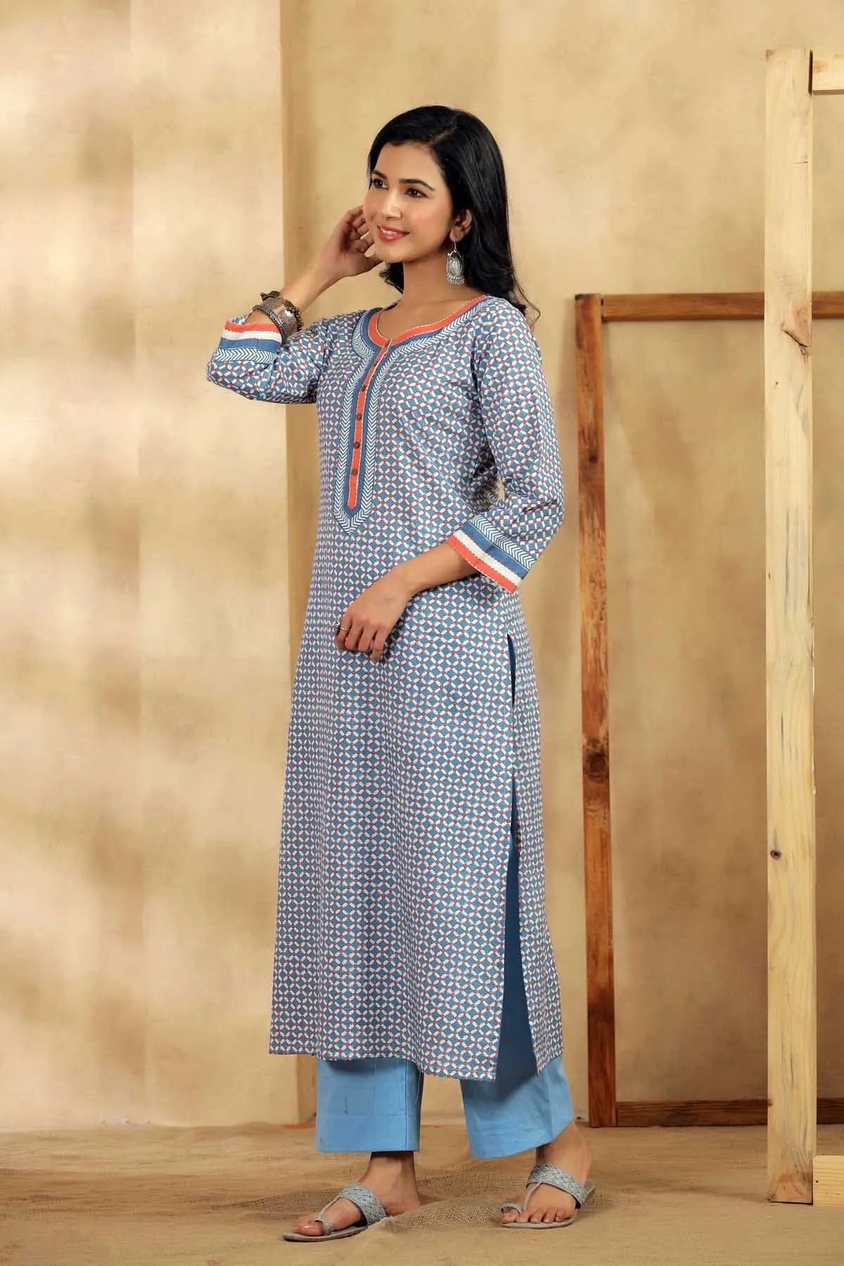 Straight Fit Kurta In Sky Blue Color